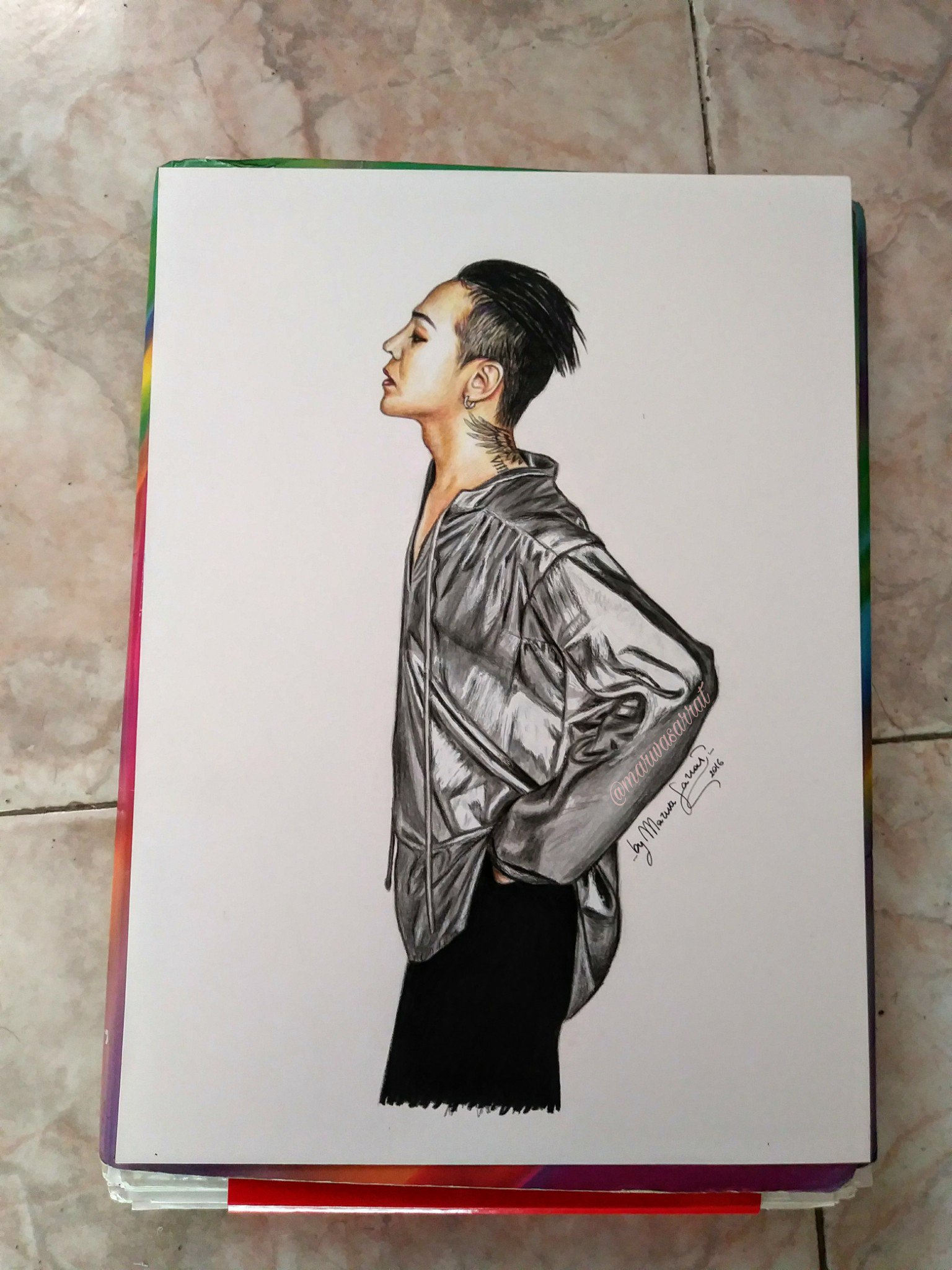 Marwa Sarrat on X: "#TBT G-DRAGON Drawing made one year ago 💘👑 - #gdragon  #권지용 #빅뱅 #singer #rapper #leader #bigbang #yg #kwonjiyong #ultimate  https://t.co/Bd2WztNC6p" / X