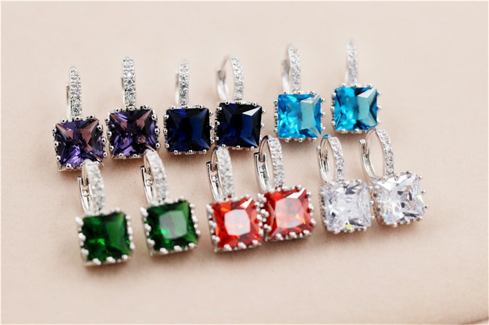 Amazon_Jewelry1's tweet photo. #Amazon #Fast Shipping #Hoop Earrings #CZ Diamond #Blue Green Purple Red White Earrings #Fashion Jewelry #Lever back https://t.co/5b6uXQivS7 https://t.co/LgrHjpt0Fl