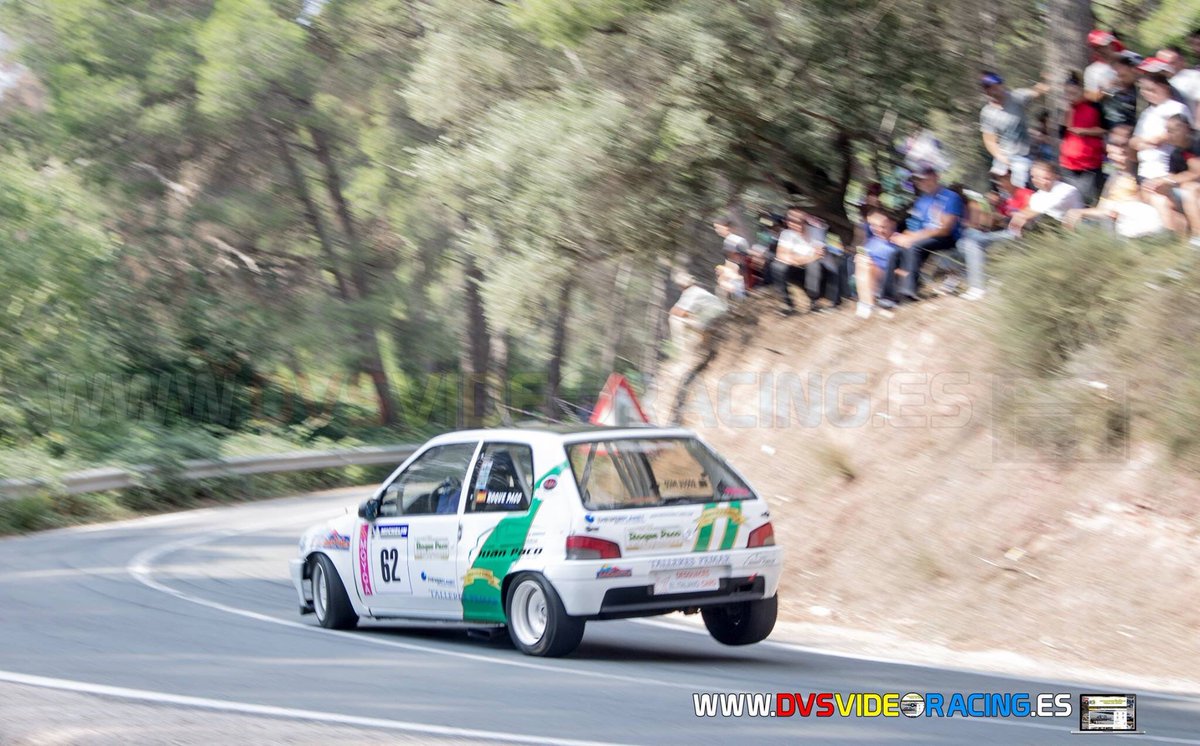 SubidaaLaSanta's tweet photo. El más pequeño de la casa ,debutaba con tan solo 16 años en 2015
Roque paco (Peugeot 106)
#32subidaalsanta #automovilclubtotana https://t.co/Moufo21pi6