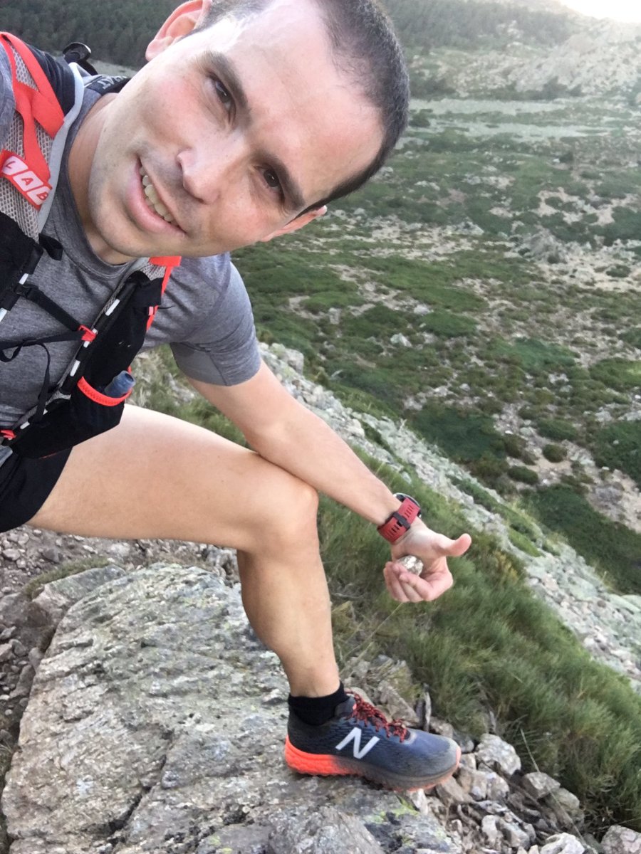 Reventun10's tweet photo. 300kms en 2 meses, todo por montaña y senderos de todo tipo y las NB Hierro aún tienen para más!! @newbalanceES @newbalance @furtivo_trail https://t.co/LBDPMqBp9K