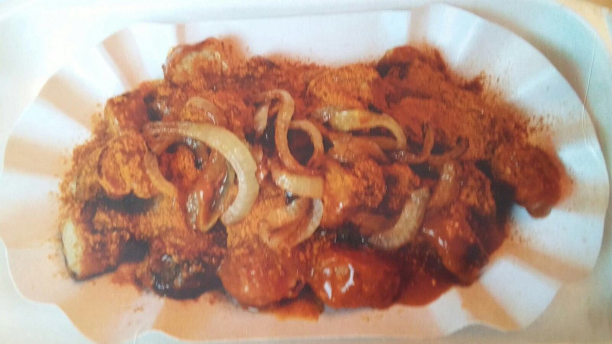 GermanHDStall's tweet photo. Germany´s favorite: currywurst! #bestcurrywurst #Londonstreetfood #happylunchtime #feelinghungry #lunchtime #Germancuisine https://t.co/aWCtGrjZWQ