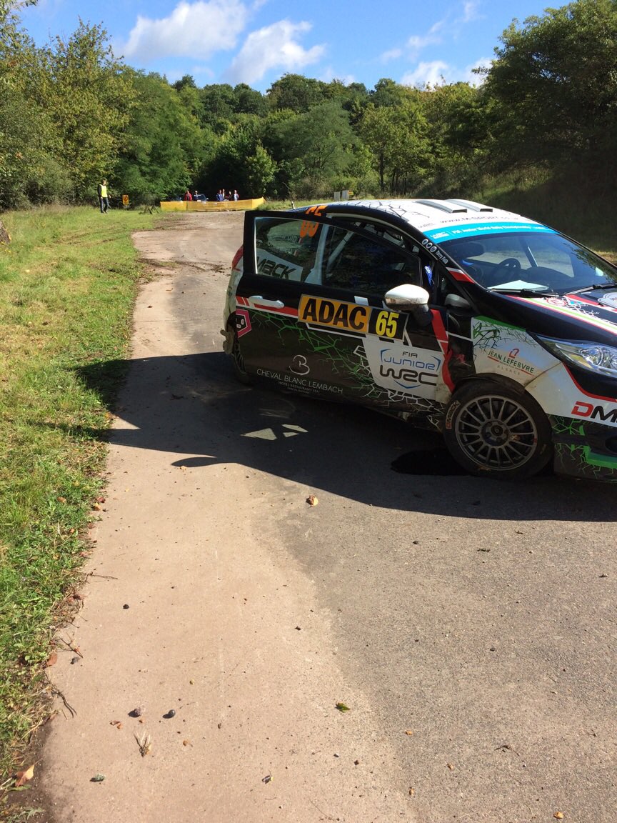 TerryFolb's tweet photo. Sortie dans Panzerplatte. Nous allons bien... Dommage, on était parti pour signer un gros temps. #JWRC https://t.co/NyJoRPldXB
