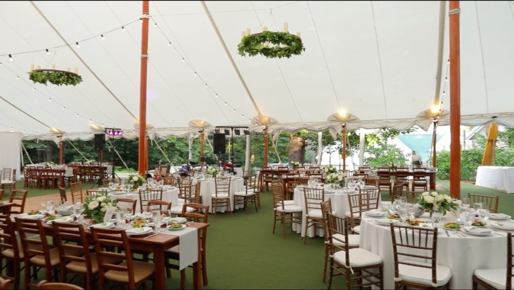 tide_creative's tweet image. The Tent at Hardy Farm hardyfarm.com/tent-hardy-far…