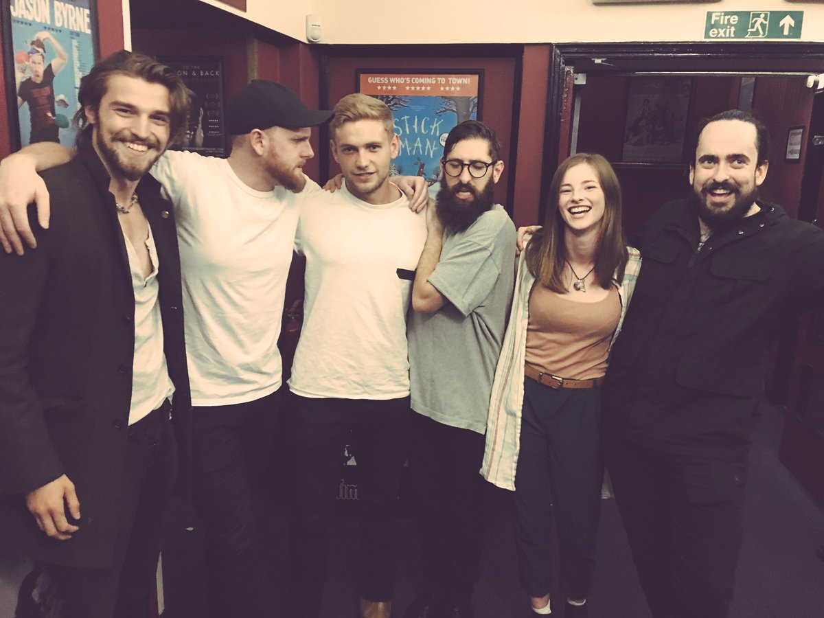 DarkRootsTC's tweet photo. We saw one of our favourite companies live last night , the @AuntyDonnaBoys we're just incredible , go and check them out! #auntydonna https://t.co/9jRJz69zrE