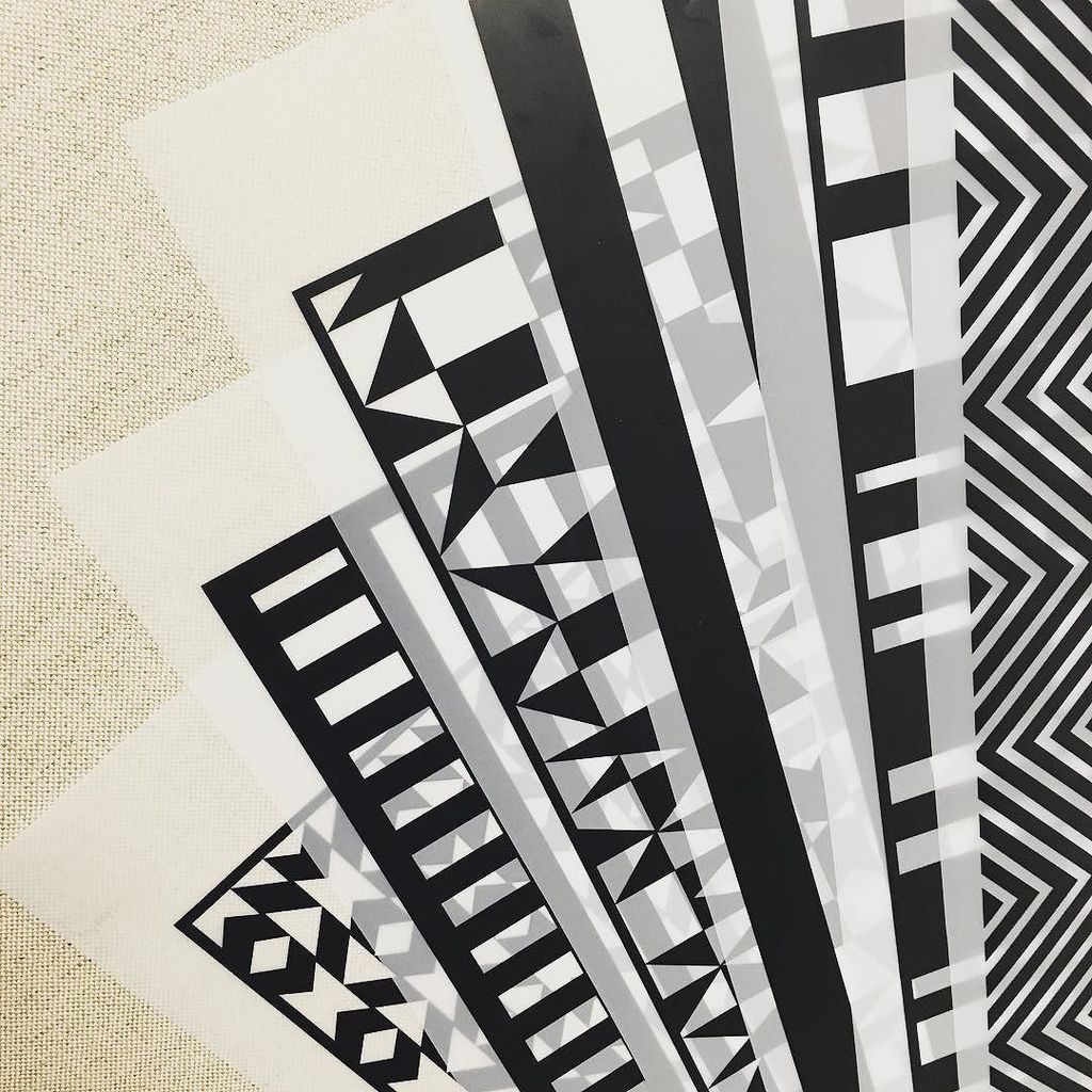 laragorlach's tweet photo. * N E W * #aw1718 #new #prints #pattern #geometric #textile #designs #bw #newcollection #freshstart #interior #hom… https://t.co/kSaOw4uGt0 https://t.co/YfsyDC1iqh