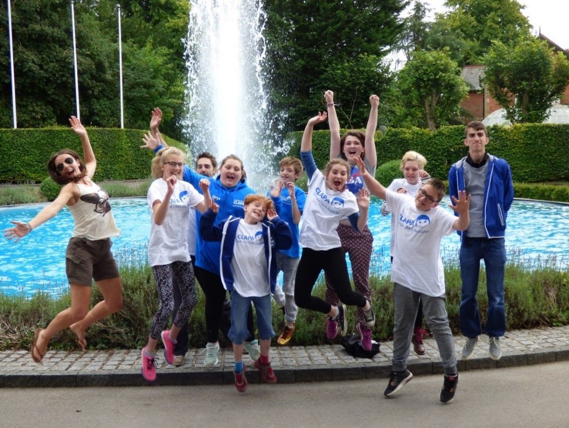 CLAPACOMMUNITY's tweet photo. Under 18 &amp; have 5ish minutes to spare, why not take our survey? Help us to improve our services for young people! https://t.co/iynsSTiQr8 https://t.co/YlftWeQeIi