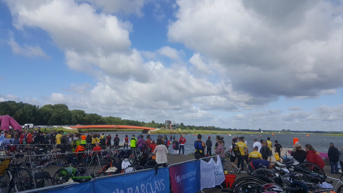 ShawTrust's tweet photo. Amazing atmosphere at @SuperheroTri #TeamST2017 https://t.co/wOyR3dyRFj