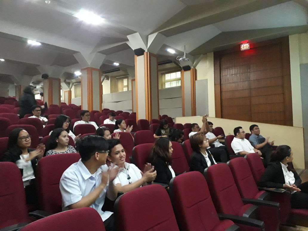 UST_CLSC's tweet photo. Happening Now!
Opening Remarks by our Chief of Staff, Roland Mendoza!
#CLSCTheHuntIsOver
#CLSCGeneralAssembly
#CLSCArtemis https://t.co/RFqQBdhw6S