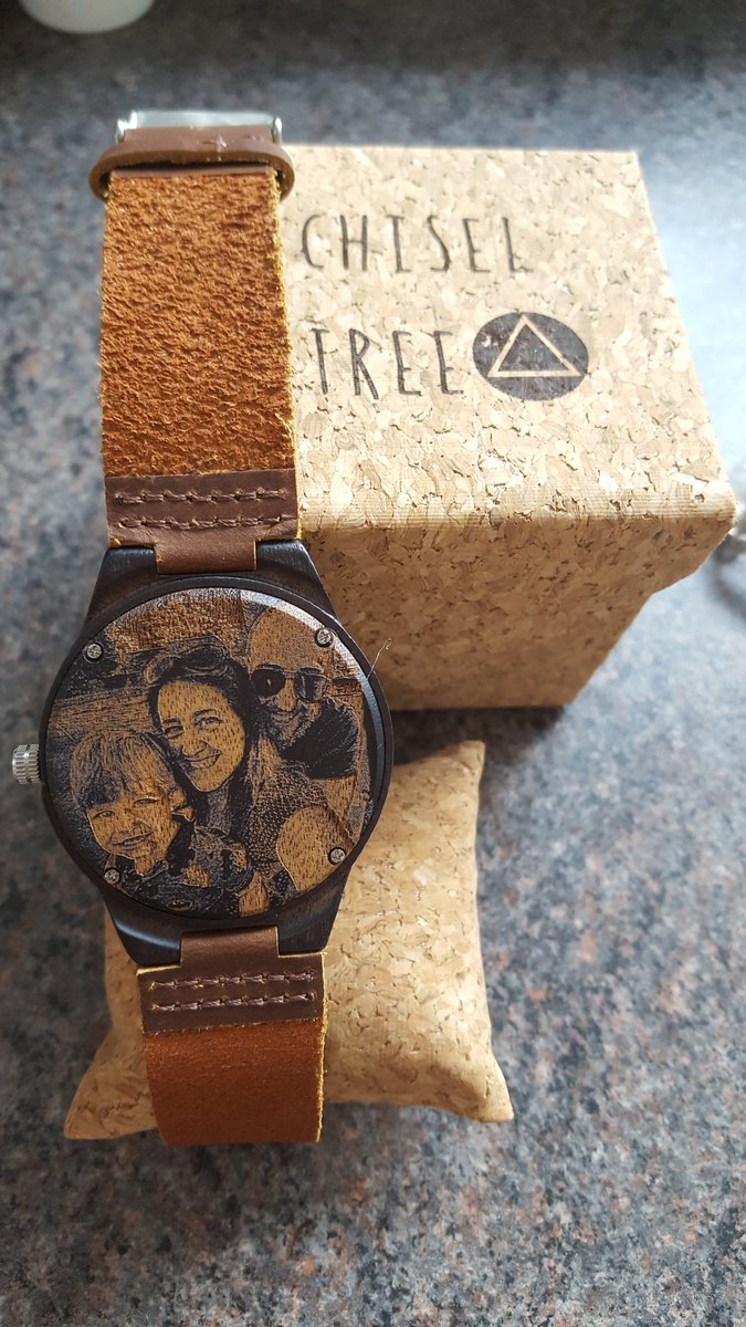 JamiePlumridge's tweet image. #winchiseltree in love with our new watch for Daddy and the keyrings we were sent too! What a fabulous little set! Highly recommend 😍😍😍