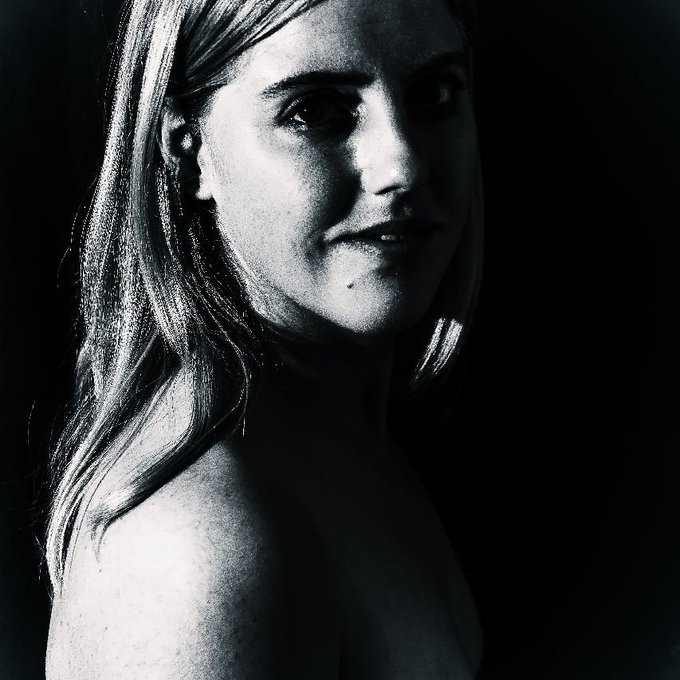 Heute den tag zuhause bei dem schlechten wetter @hot_german_amateur_girls #selfshot #amazing #followme<a class="tags" target="_blank" title="On Twitter" href="/?out=eyJ0eXAiOiJKV1QiLCJhbGciOiJIUzUxMiJ9.eyJpYXQiOjE3MjMxNTc3MjQsImlzcyI6InR3cG9ybnN0YXJzLmNvbSIsIm5iZiI6MTcyMzE1NzcyNCwiZXhwIjoxNzU0NjkzNzI0LCJyZWRpcmVjdF91cmwiOiJodHRwczovL3R3aXR0ZXIuY29tL2hvdF9nZXJtYW5fYW1hdGV1cl9naXJscyJ9.GY8p0kWhwDcse5LQbtGubqdHSGGQ5nvfWr6_b1YliiKJ5k9oz2plFwnMoFohp6ahvkUfWKK5gode6UGwH1qBdQ">@hot_german_amateur_girls</a><a href="/tag/selfie"class="tags"><span>#selfie</span></a><a href="/tag/followme"class="tags"><span>#followme</span></a><a href="/tag/amazing"class="tags"><span>#amazing</span></a><a href="/tag/sexy"class="tags"><span>#sexy</span></a><a href="/tag/nice"class="tags"><span>#nice</span></a><a href="/tag/webcam"class="tags"><span>#webcam</span></a>