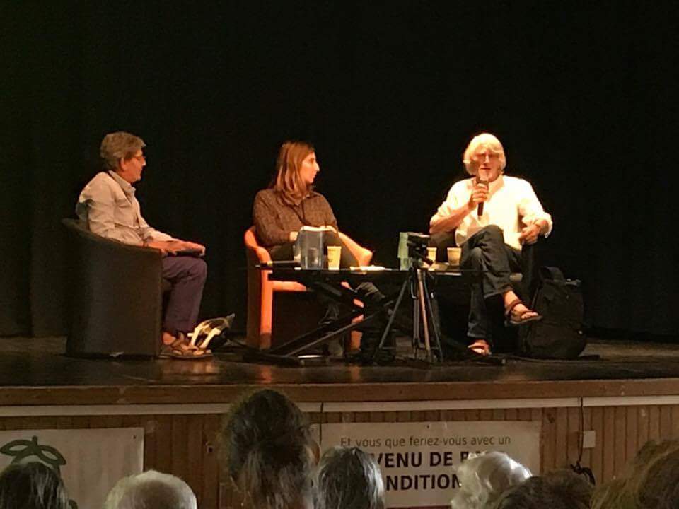 revenudebaseFr's tweet photo. "Ne nous résignons pas à être pauvres : demandons un #revenudebase pour tous !" Philippe Van Parijs @pvpbrussels #rdb2017 https://t.co/ylzX4CGdO4