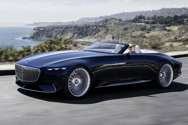 AutoWeek's tweet image. Op #PebbleBeach presenteert Mercedes de open versie van de Vision Maybach 6! autoweek.nl/nieuws/42387/v…
