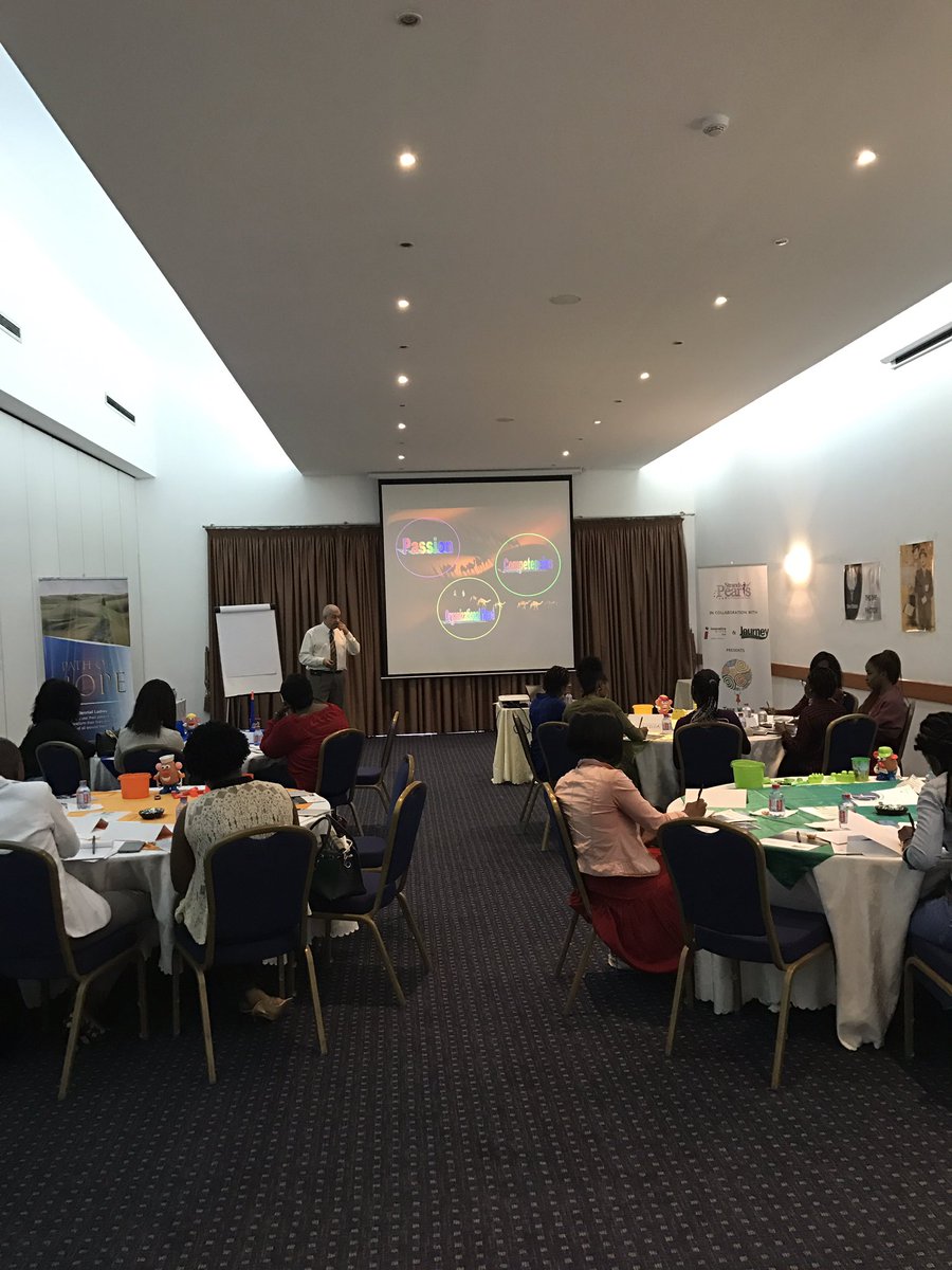 SOP_Int's tweet image. Seminar begins for #PathofHope in #Accra. #Millennial #ladies with #passion and big #dreams