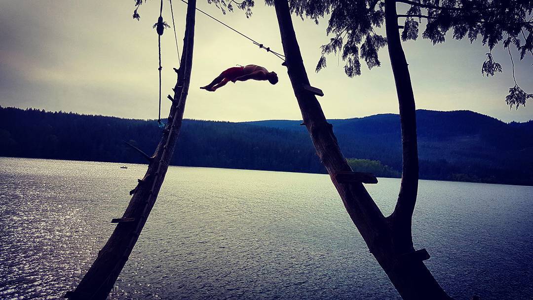 Tamwise1985's tweet photo. Laid out... #backflip #ninja #stavelake #ropeswing #pnw #mission #mapleridge #stoked @Stokedcom @ExploreBC @GlobalBC @cliffdiving https://t.co/HxQHF47XpV
