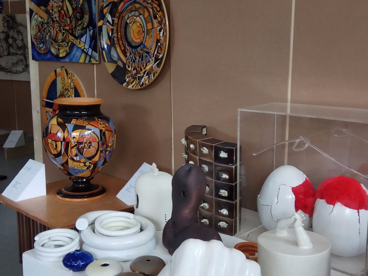 castelli_2017's tweet photo. https://t.co/sUKCPAAAt5
#TERREMOTO: DALLA MOSTRA DELL’ECCELLENZA DELLE #CERAMICHE DI #CASTELLI ALLA QUESTIONE DELLE AREE INTERNE
#abruzzo https://t.co/ILHEnHTmZl