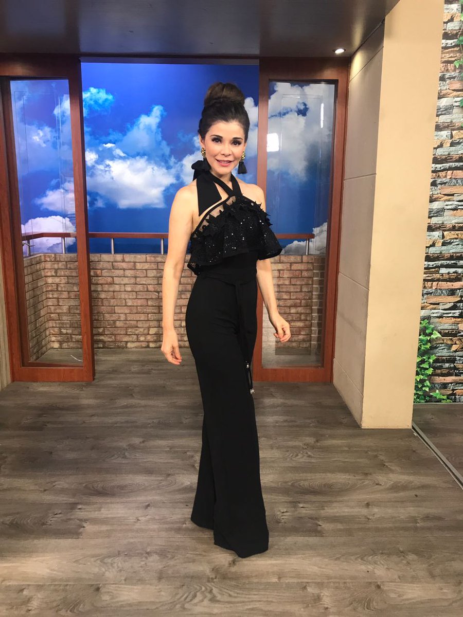 anacelia_tv's tweet photo. Mi  Outfit es de @zalmajmj #Zalma  

💻 https://t.co/nNerWsPN3Q
☎83684938
🔶 2 sucursales en San Agustín
🔶 Plaza anahuac 
🔶Citadel https://t.co/QdVWIuGD1A