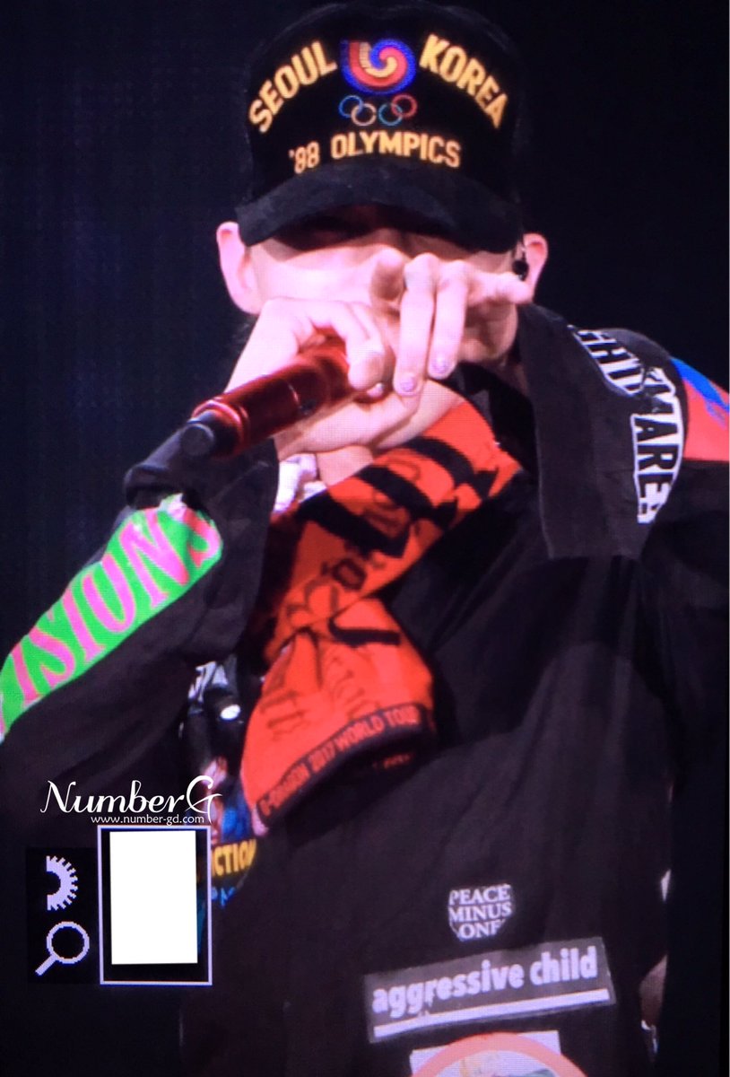 Number_GGG's tweet photo. YOU! 
YOU! 
YOU! 
YOU!
❤️

170819 ACT III, M.O.T.T.E 
in FUKUOKA 🇯🇵

#GDRAGON #지드래곤 
#권지용 #KwonJiYong
#NumberG https://t.co/PR59ihtRc0