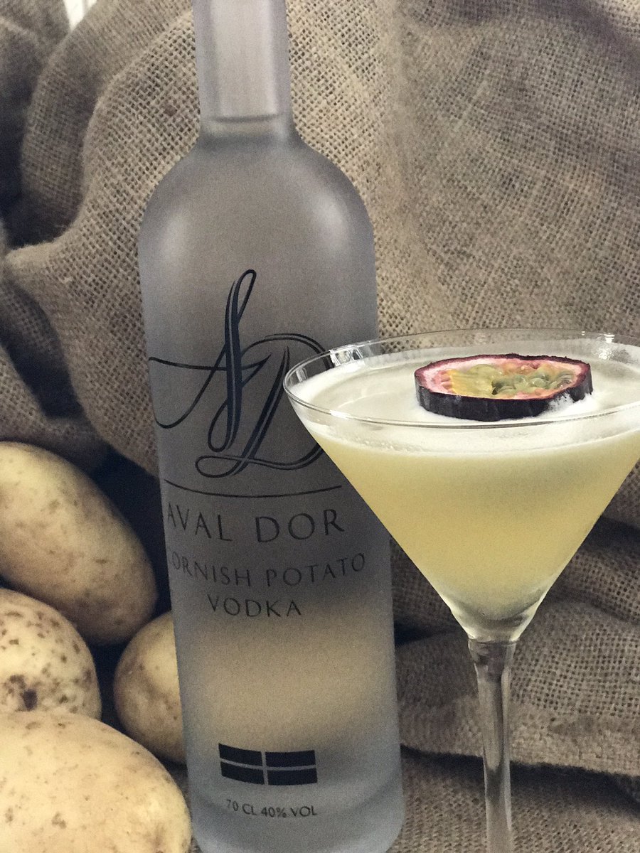 Happy cocktail Saturday