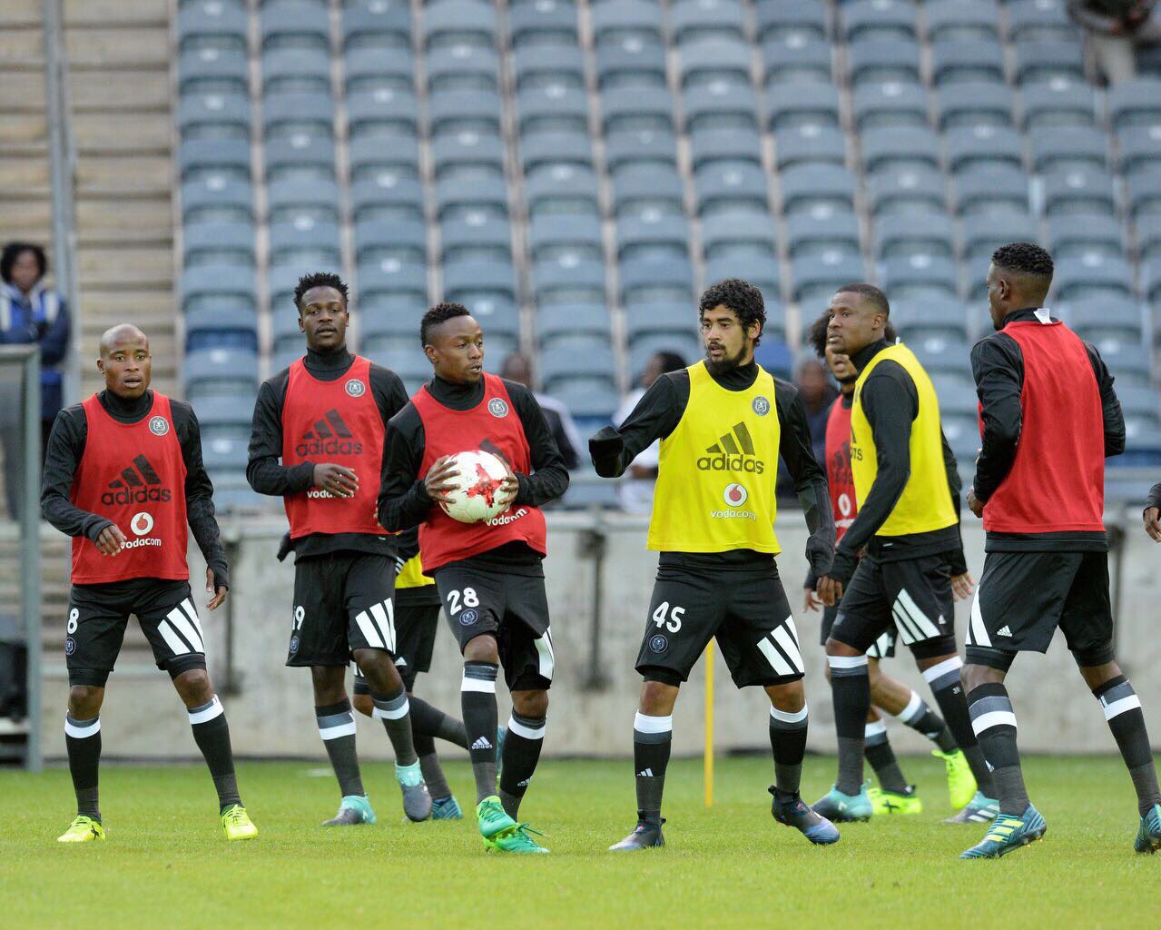 Orlando Pirates on X: ☠ 🌱 𝗠𝗜𝗡𝗧𝗬 𝗙𝗥𝗘𝗦𝗛 🌱 💙 #Buccaneers, shop  the 2021/22 @orlandopirates × @adidasZA 