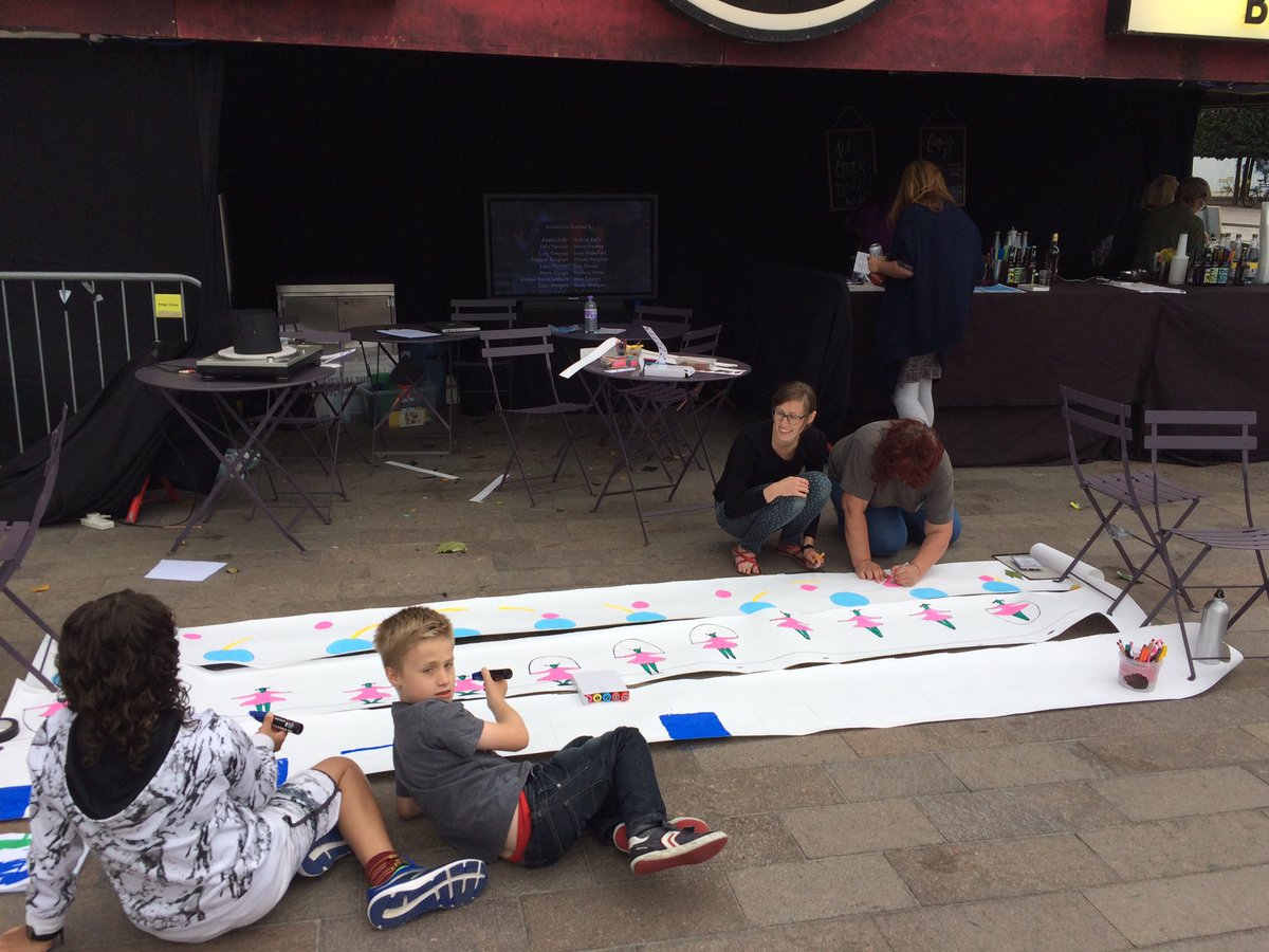 Participants <a href="/kingscrossN1C/">King's Cross, N1C</a> creating large scale #zoetrope #animations. <a href="/lostpicture/">Lost Picture Show</a>. One of my favourite workshops!