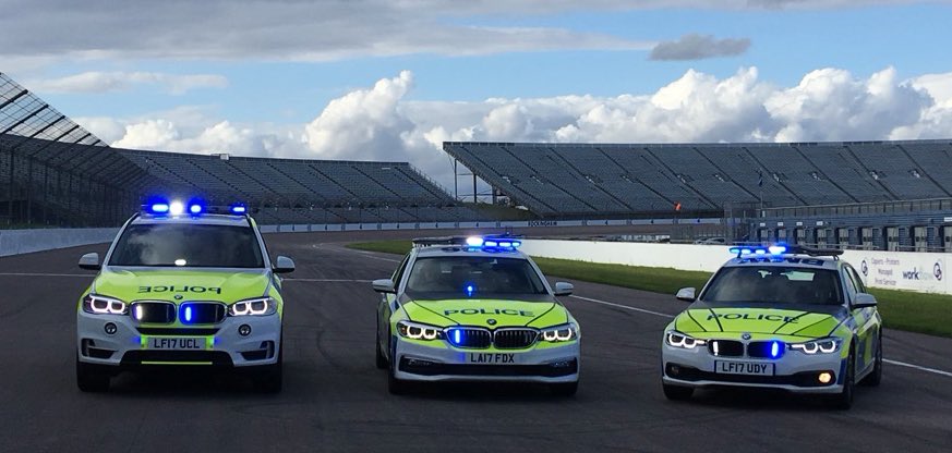 What a fantastic day at #BikeSafe2017, even a photoshoot with cars, thanks to <a href="/Northants_RPU/">Pc Lee - Safer Roads Team</a> &amp; @SaferRoads_Team + their team for hosting! 🚓