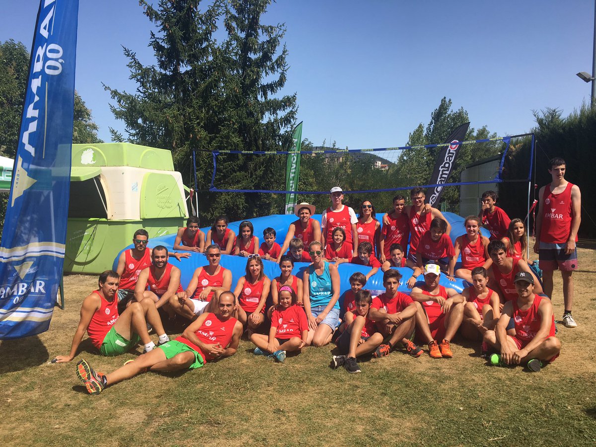 MultiVoley's tweet photo. Seguimos en el IV Open @PyreneSport en #Jaca. Gran dia de @watervoley y #PadelVoley en el corazón del Pirineo aragonés. #multivoley2017 https://t.co/RRrmqysVT0