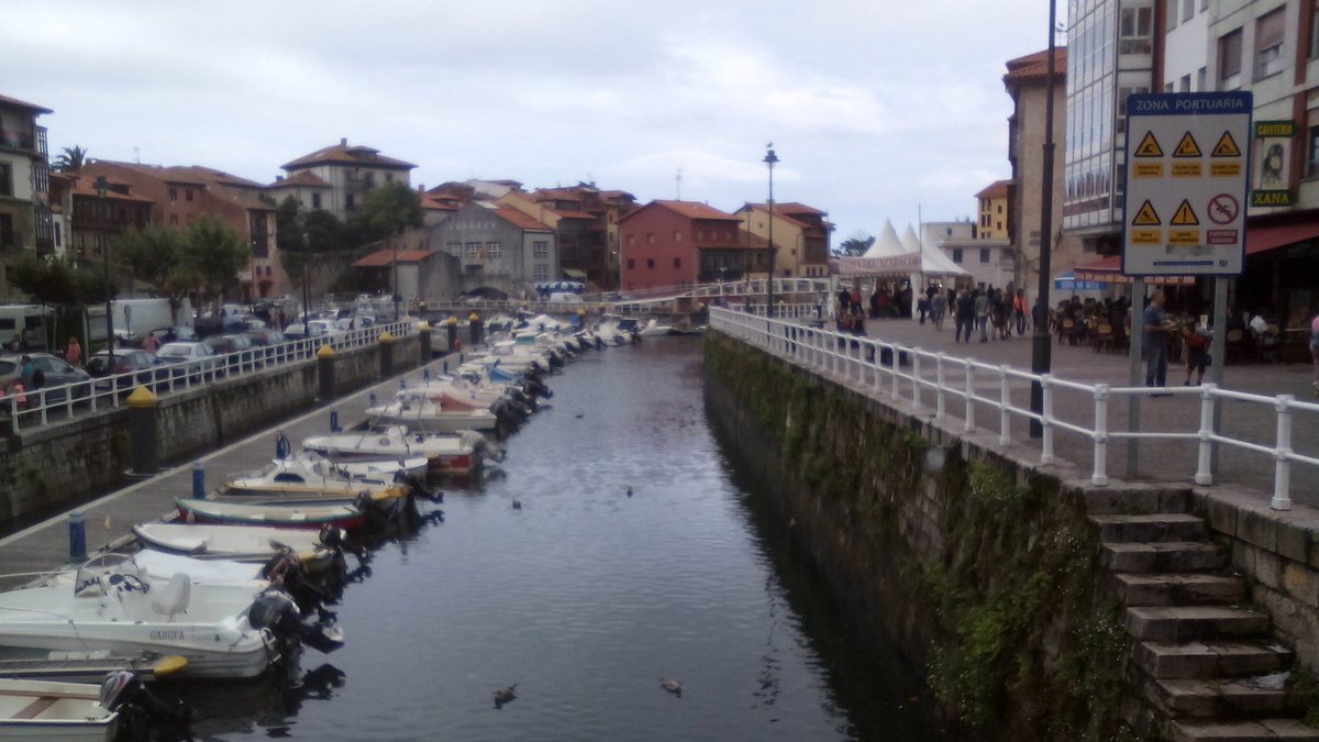 Ismangosta's tweet photo. En busca del cachopo, llanes https://t.co/OD1ygzbg6L