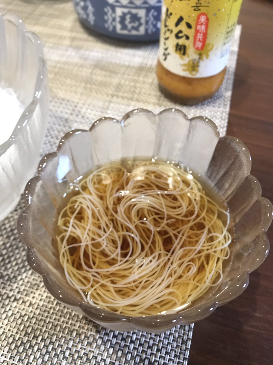 さわこ 高級なそうめん 三輪そうめんの白髪 しらが びっくりするくらい細い 乾麺の状態が ほんっとうに細いのに写メり忘れ 喉で本数分かるんじゃないかってくらい喉越しがよかったです ほかの白龍とかかっこいい名前なのになぜ白髪なのか さわこ 高級なそうめん 三輪そうめんの白髪 しらが びっくりするくらい細い 乾麺の状態が ほんっとうに細いのに写メり忘れ 喉で本数分かるんじゃないかってくらい喉越しがよかったです ほかの白龍とかかっこいい名前なのになぜ白髪なのか