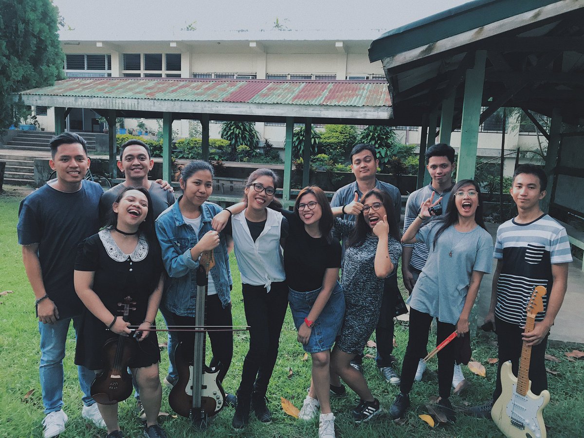 ellsalvarez's tweet photo. Overwhelmed 💕 #Himig2017 https://t.co/9oyza5MCOi