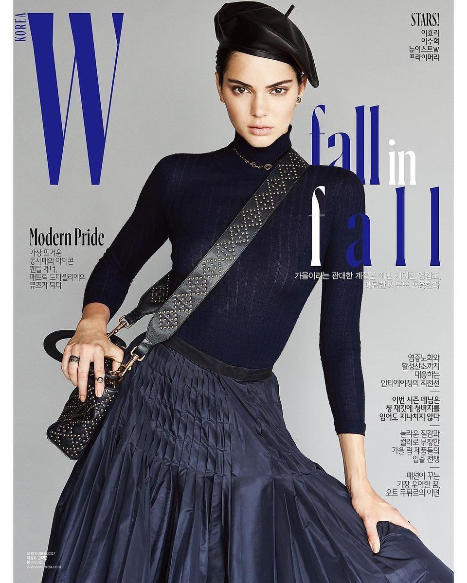 rhopbl's tweet photo. 💄Kendall Jenner💄(ケンダル・ジェンナー) 
『W MAGAZINE Korea』 (SEP 2017)

Perfect！！✨ https://t.co/Zo2PTvEGJD