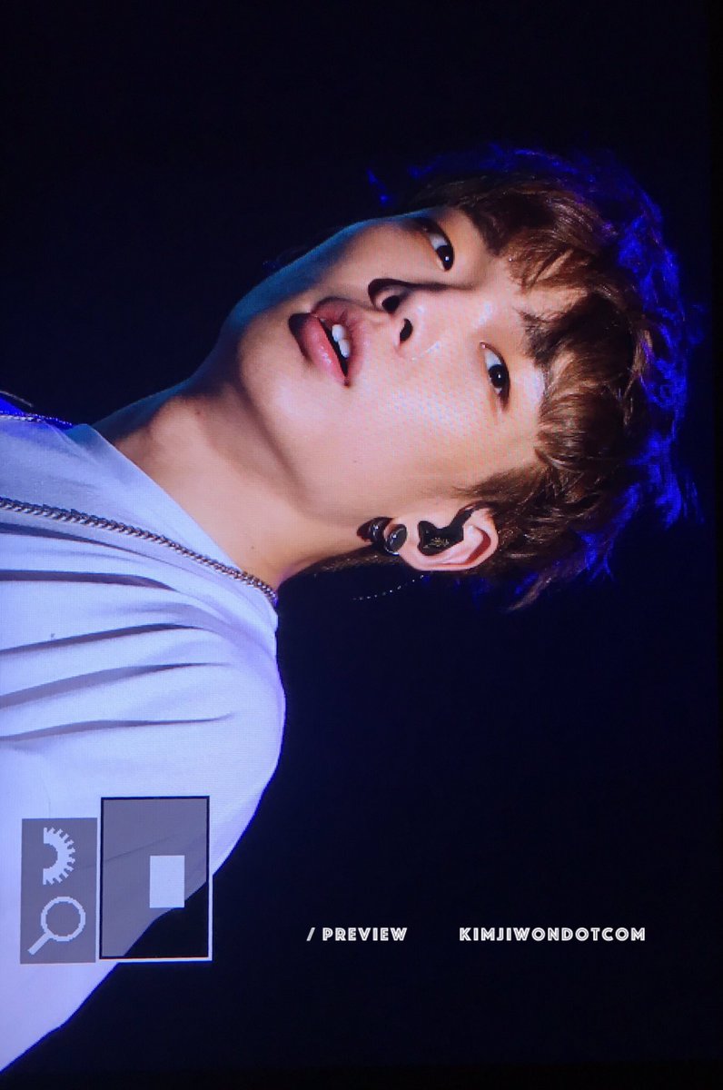 19951221_com's tweet photo. 170819 무브콘 Preview 6
#바비 #bobby #김지원닷컴

잘생교따 증말 증말루요 ✨✨🌹 https://t.co/9aGMDqZgnk