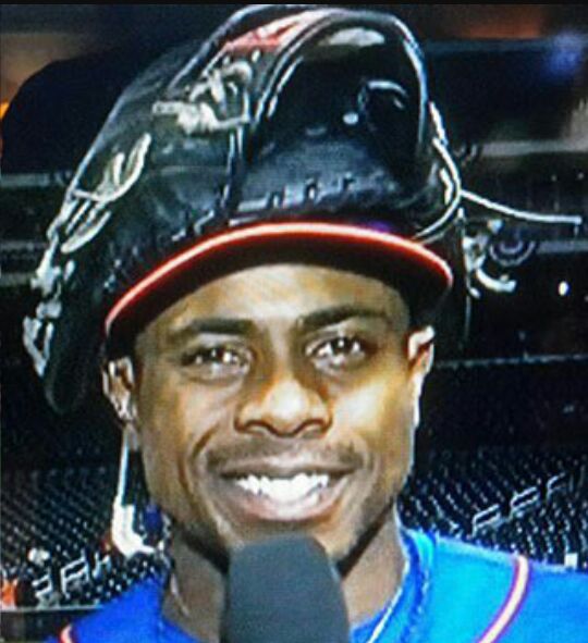 DBlizzat's tweet photo. Thank you, @cgrand3 for your dedication on &amp; off the field. One of the best to put on the #METS uniform. Good luck!! https://t.co/HKGpu9AdYh