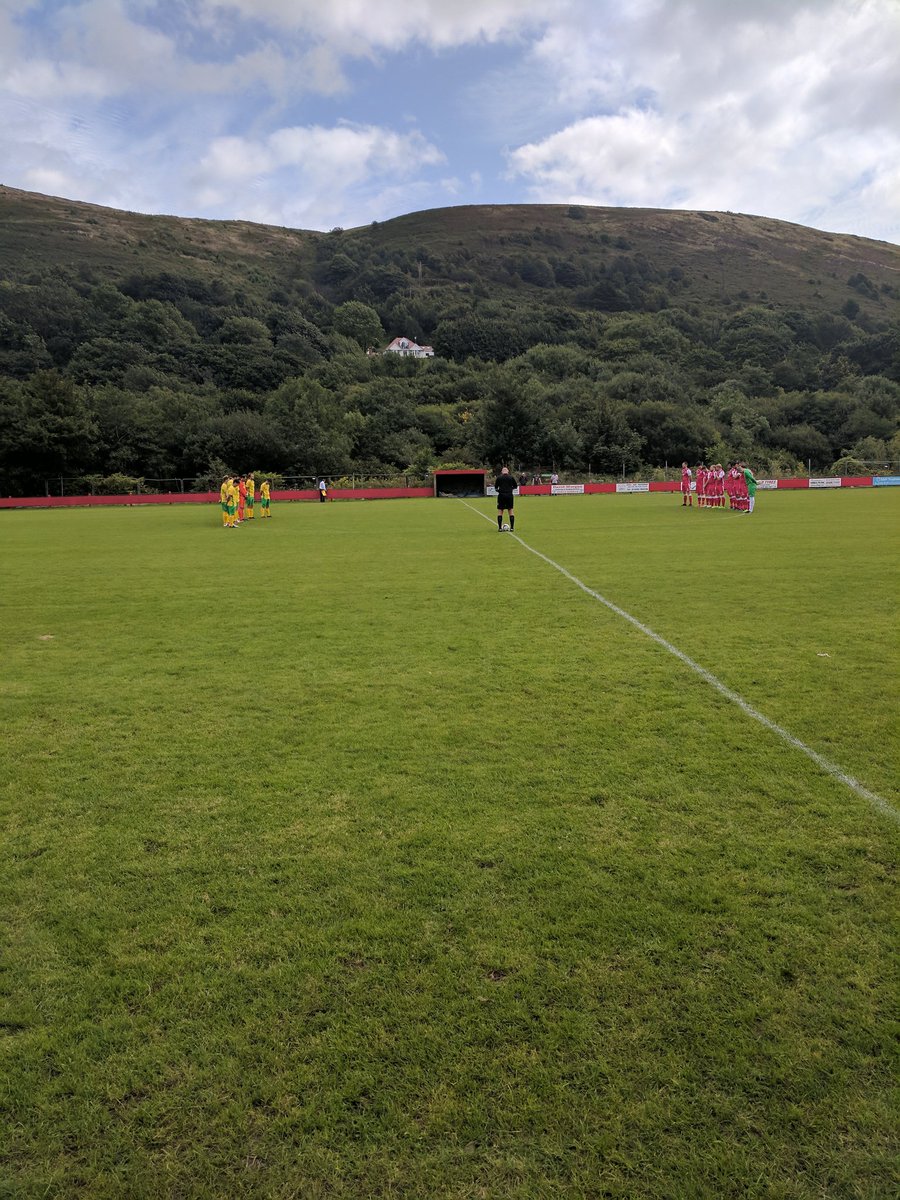 Ynysygerwn FC tweet media