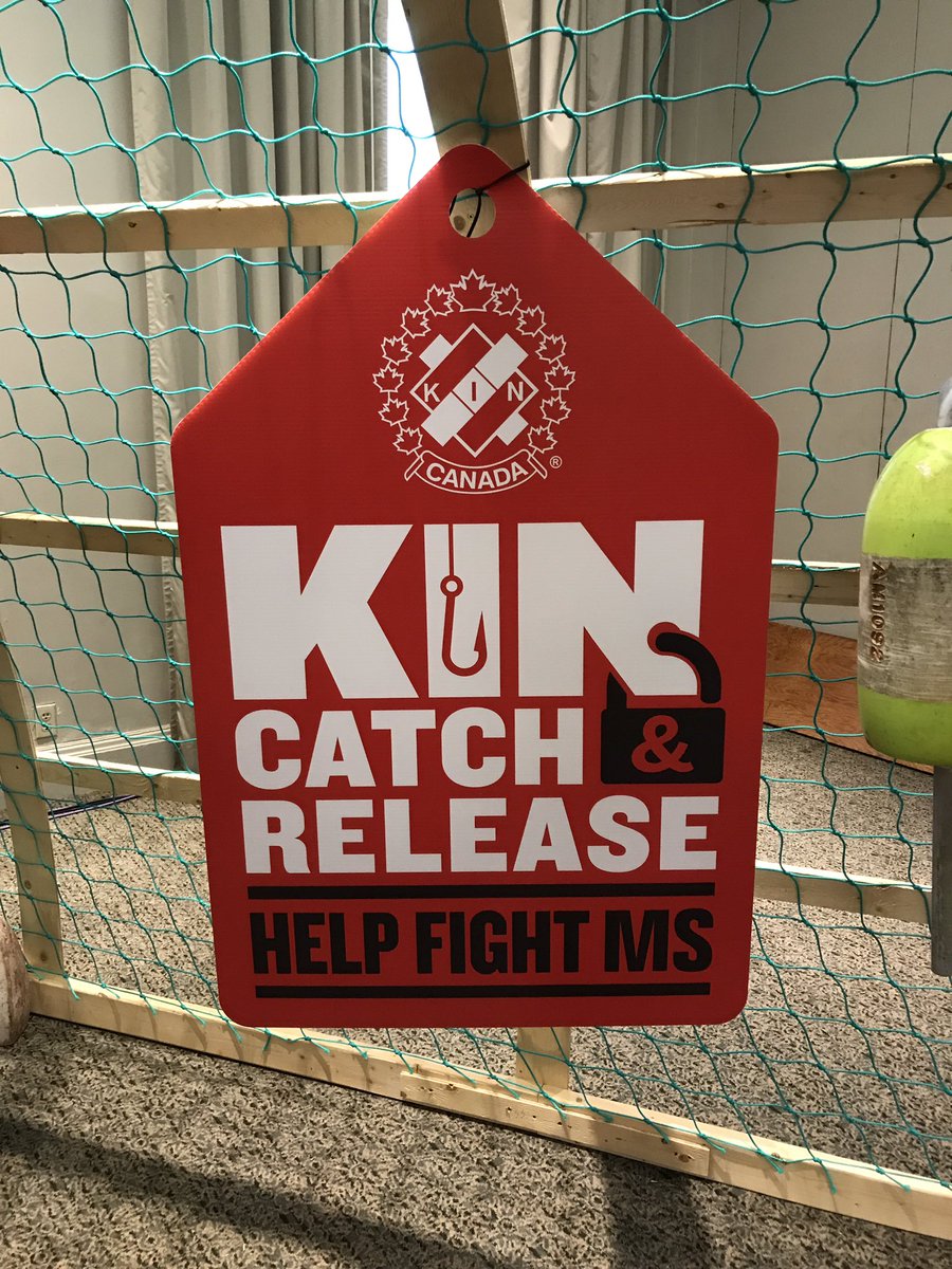 leeburry's tweet photo. @bjdavis Help! Trapped @KinCanada Convention...donations to #EndMS get me out. https://t.co/pGCQOw1GyB Spread the word. Every $ counts! https://t.co/1icDfcfHU6