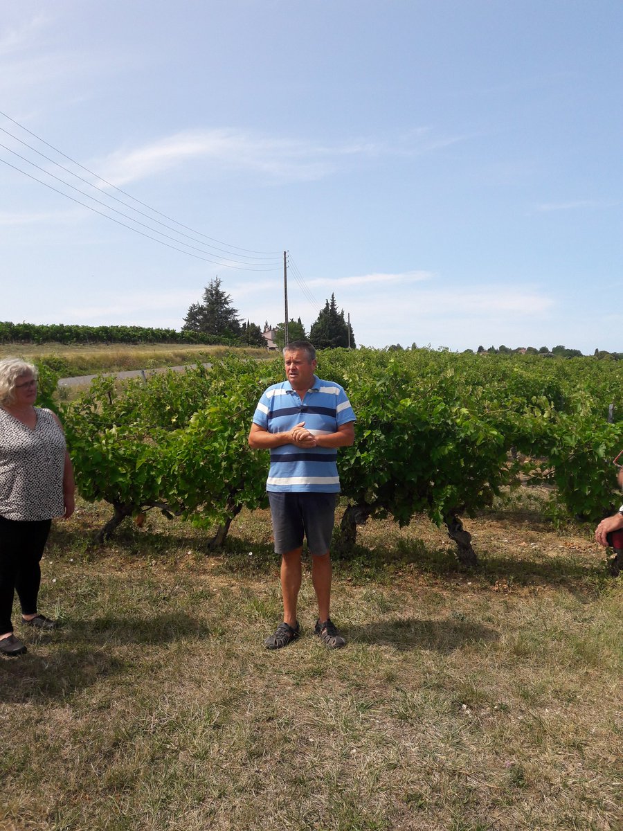 PECormier's tweet photo. Visite et degustation au Chateau #Maresque en compagnie du propriétaire Lucas Schutte #Gaillac #Duras #Syrah #Merlot https://t.co/LKRbiJ0OyA