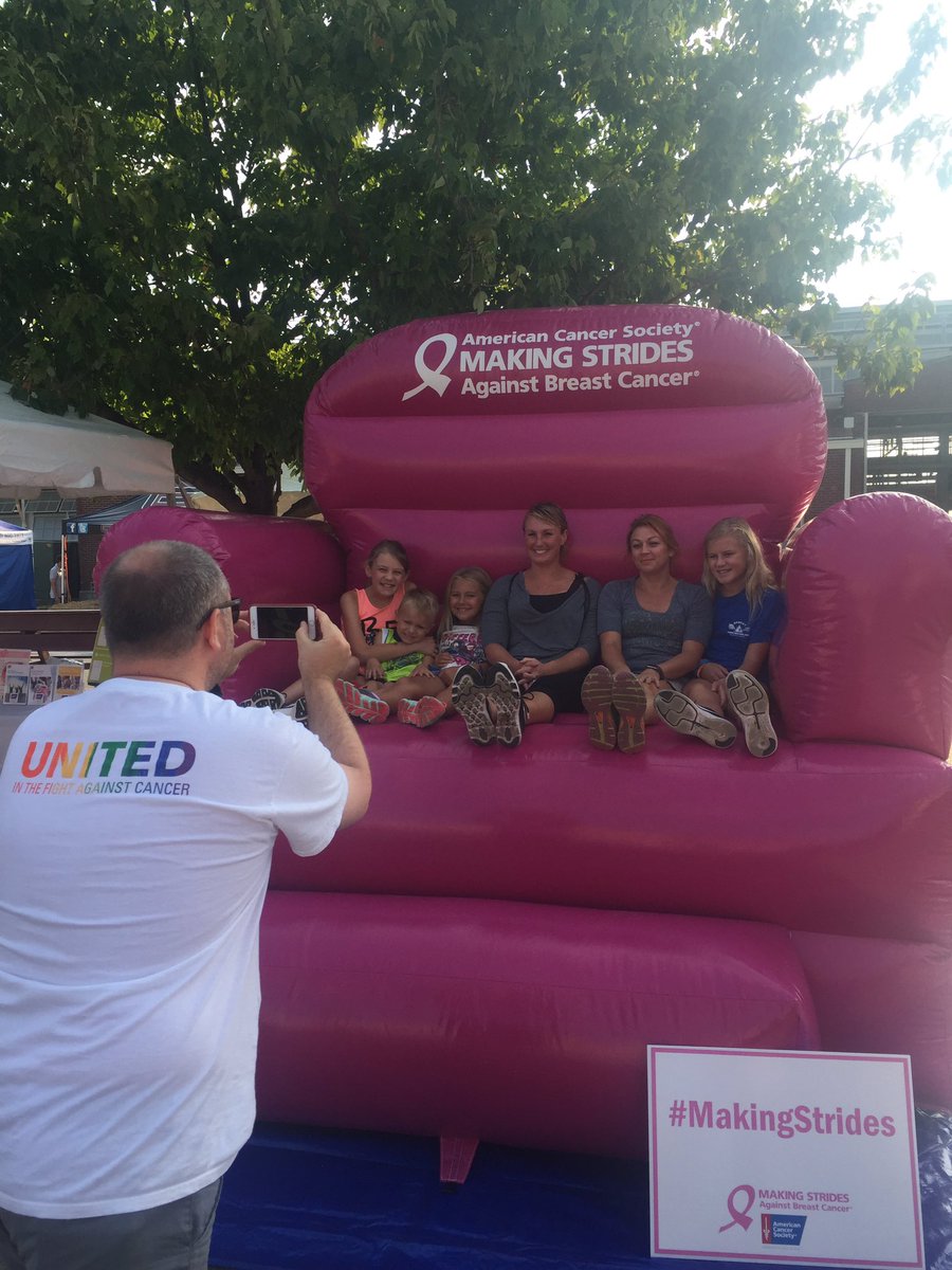 MSABCIndy's tweet photo. Get your pic in the Big Pink Chair at the State Fair today!  #makingstrides https://t.co/RIK8J5qFZK