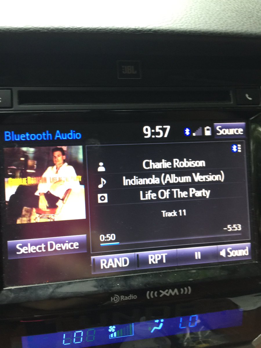 AppalachianAma1's tweet photo. Love this song! Love #charlierobison #texasmusic #lovefromwv #wvborn still #lovintexas beautiful day in #wv #smilemore https://t.co/DelNJ49e5U