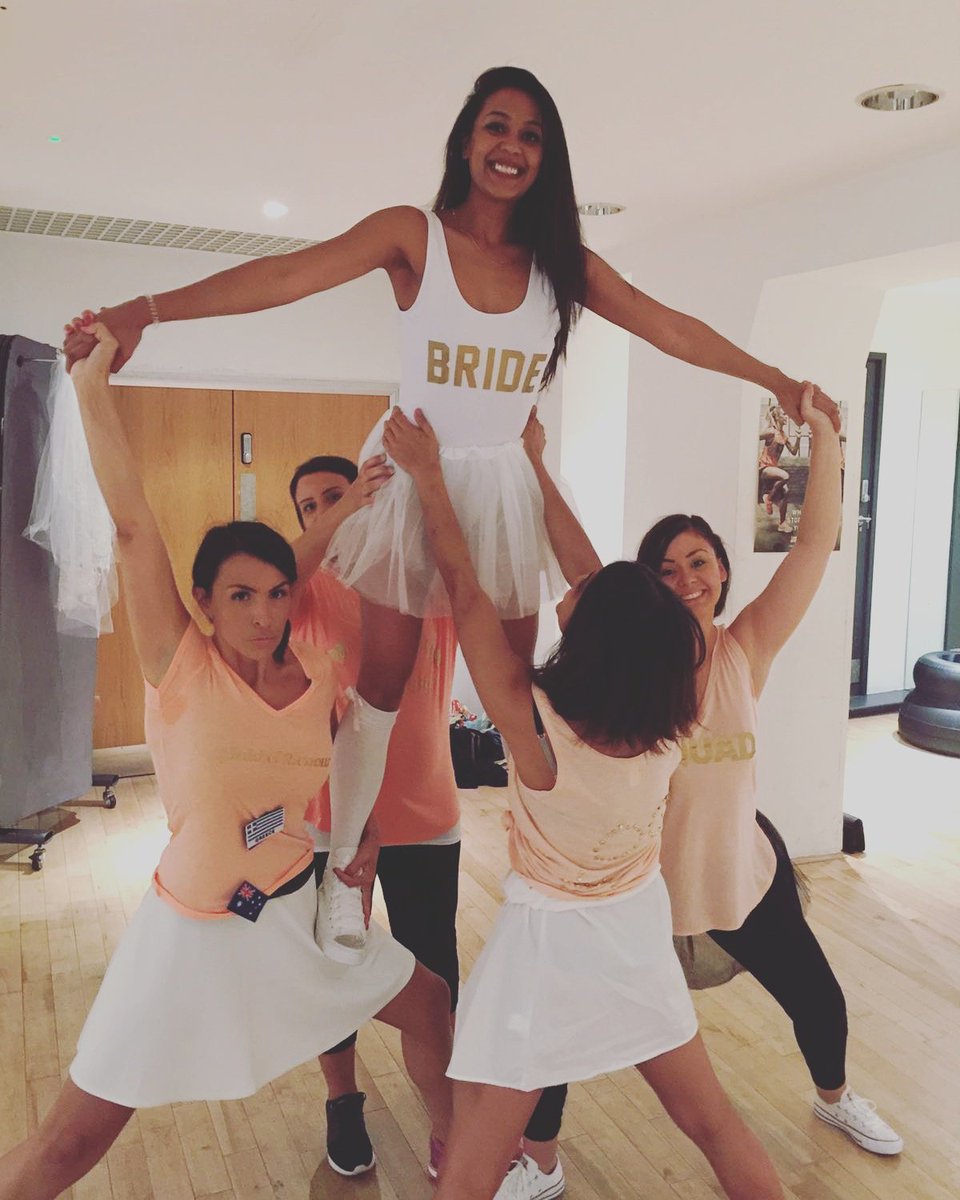 Amazing #cheerleading #danceclass in #London for former cheerleader Bella's #henparty today! <a href="/CheerleadingCo/">Cheerleading Company</a> #readyok