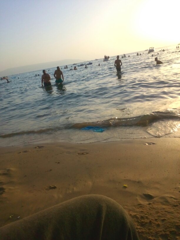 مهما كانت ظروفك ......
 حاول ان تبحث عن وقت
 تعمل فيه الشيء الذي تحبه