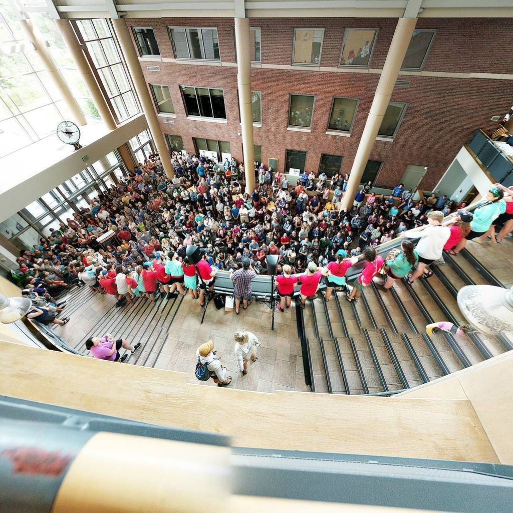 IamCodySilfies's tweet photo. It's officially the beginning of the end... #uvmtrek #instauvm https://t.co/NQ7wy4nnVU