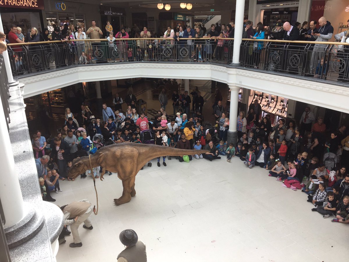 hiredinosaurs's tweet photo. @UKMediaEvents Rex and the babies had a fantastic time today at @StGeorgesPR1 Rex especially enjoyed showing off to such a large crowd! #crowdmagnet #dino https://t.co/yW7WEdTRIL