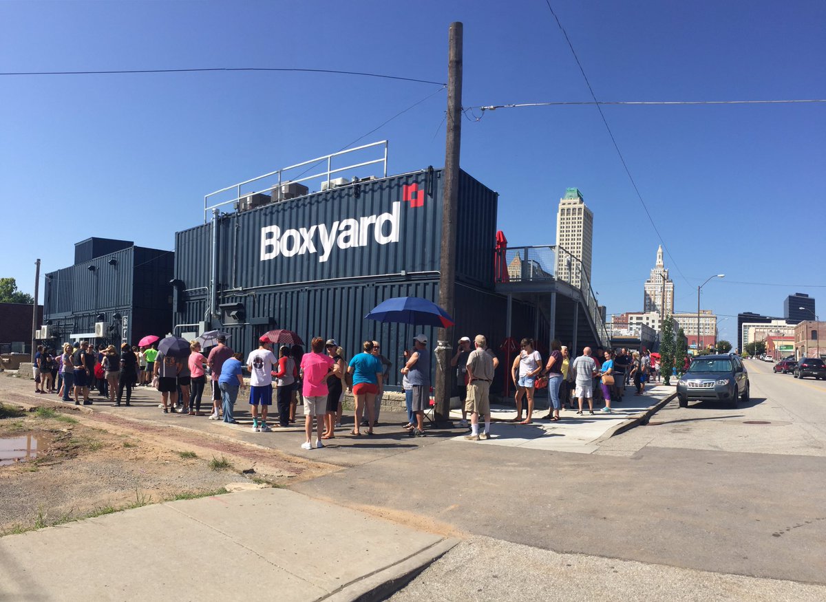 amyslanchik's tweet image. Final update: Stem Cell Science Shop is SOLD OUT of #SolarEclipse glasses!! They sold 3,000 today at the @TulsaBoxyard @NewsOn6