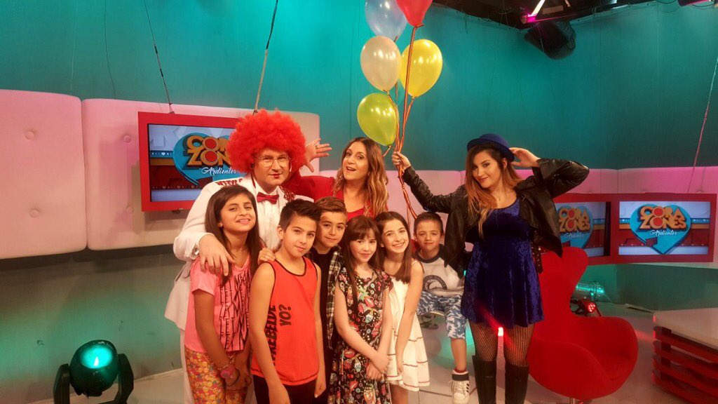cardientesok's tweet photo. #PequeñosCorazonesArdientes
#Mañana es el #DíaDelNiño
#HOY 13 h por @ciudad_magazine lo festejamos con @CantandoAdriana Y @JulietaStrauch https://t.co/OpJ021Zu9Z