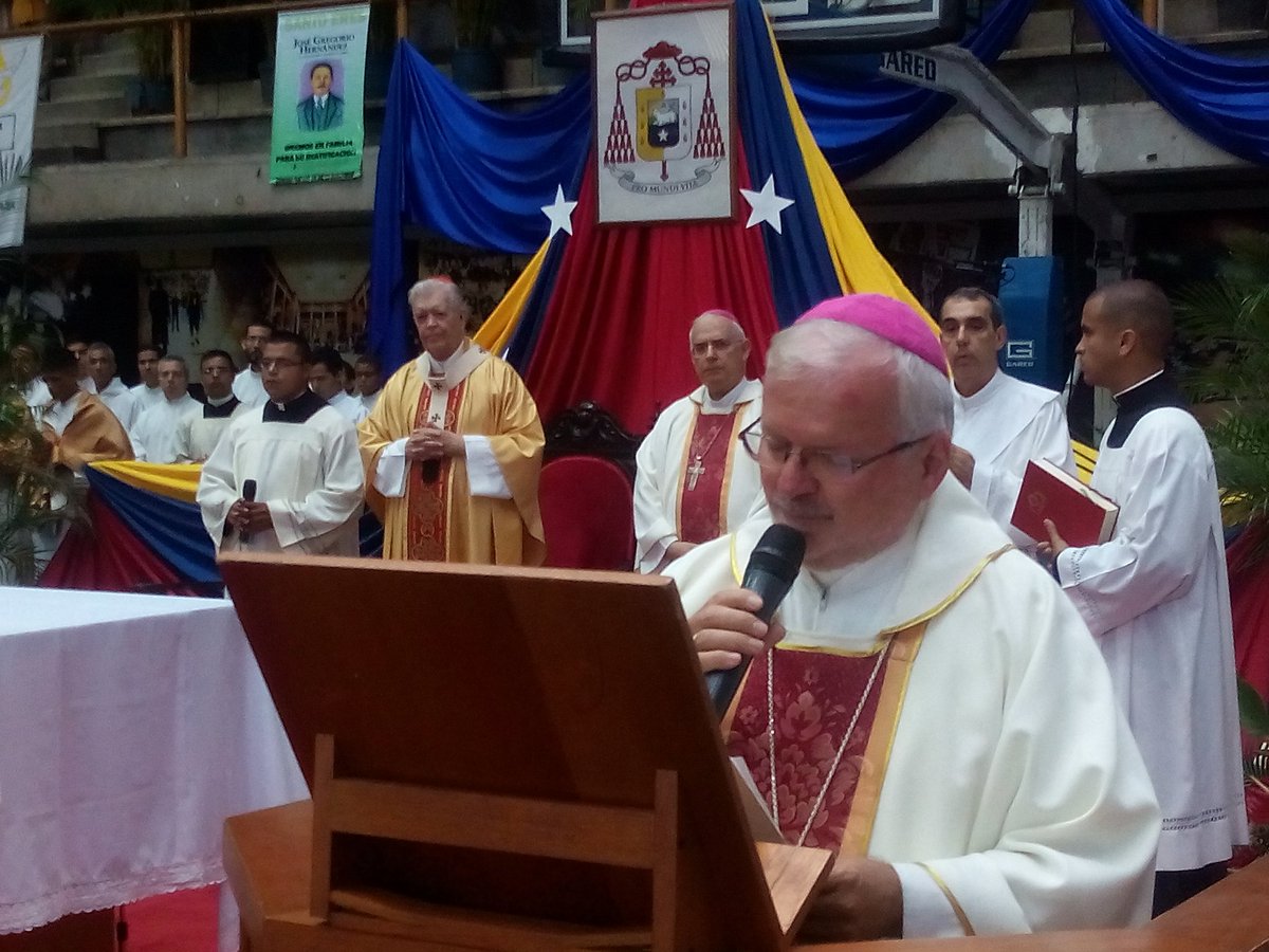 Hoy Damos Gracias a Dios. Por los 50años de vida sacerdotal de nuestro Arzobispo de Caracas, el Cardenal Jorge Urosa Savino #19Ago