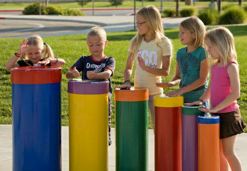 StratClass's tweet photo. Make music outside. @martinmusicals #whymme https://t.co/YkEdCwPy2G