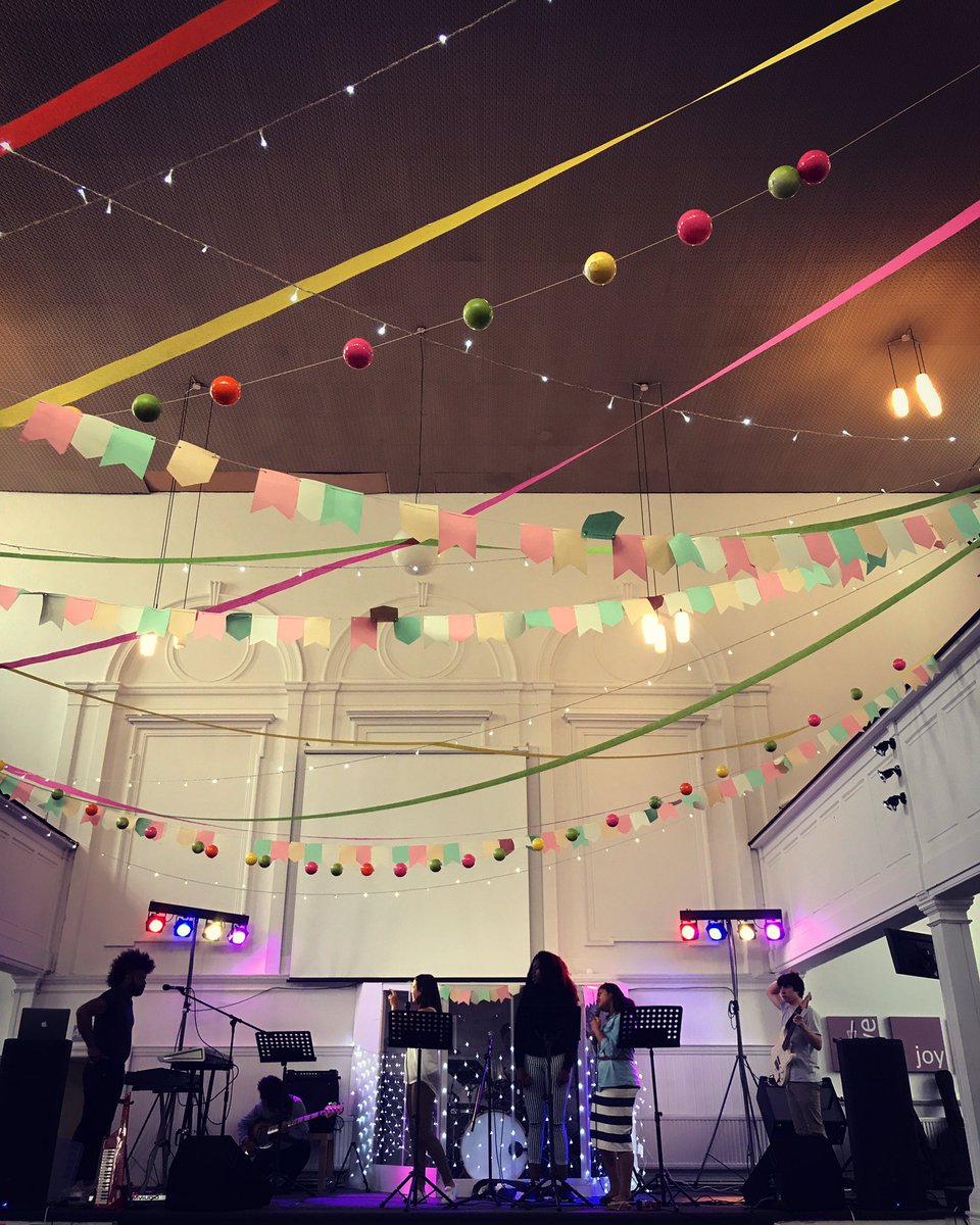 SowEvents's tweet image. Tonight!!!! All are welcome to SOW!! 7pm live music event at Life Church.