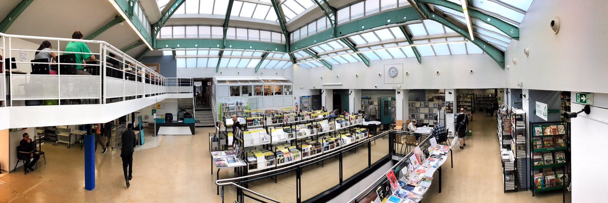aicragellebasi's tweet image. #LibraryLove #LibraryLife #LibrariesAroundTheWorld Bibliothèque Parmentier Paris 11