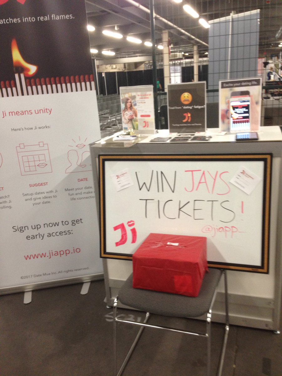 JiApp_'s tweet photo. Back at #CNEInnovation with a brand new sign!! Come check us out! 👋👋 https://t.co/qhAS7aOjzA