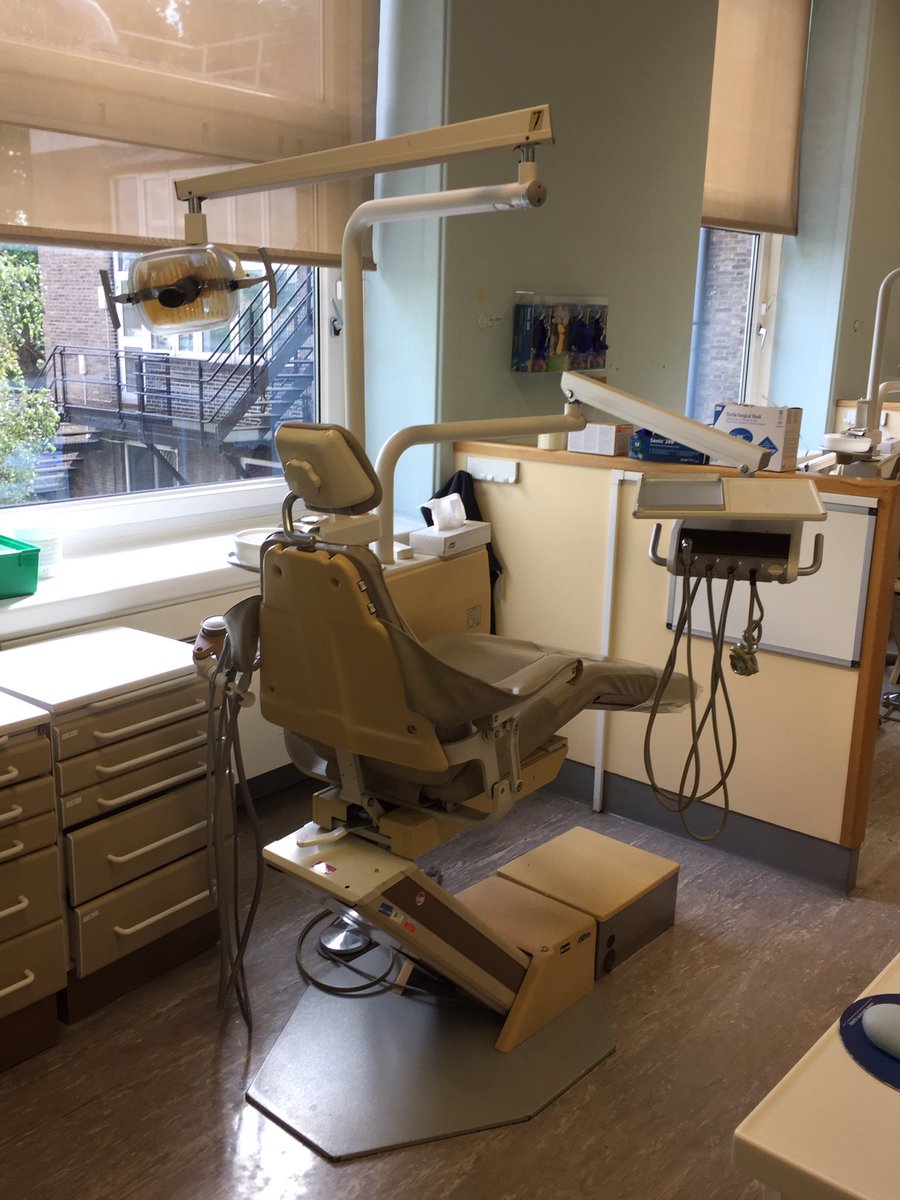 <a href="/AdecUK/">A-dec UK</a> #adec #dental chairs both past and present! Both working well! Longevity and reliability!! Thanks team for working on a Saturday! 👍🥇