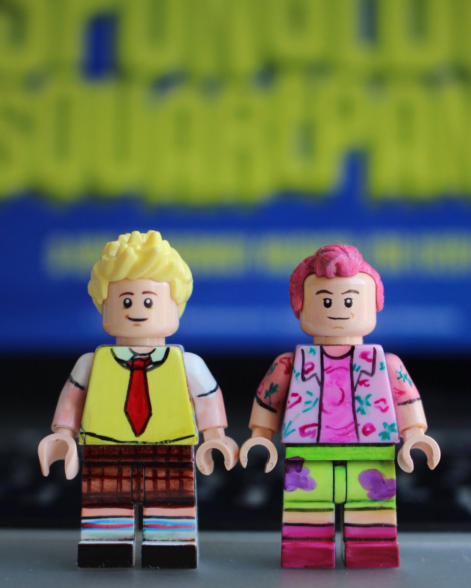 broadwaybrick's tweet photo. Lego @SpongeBobBway ! Previews starts November 6! @ethansaslater @dannysknnr @LilliCooper https://t.co/9vpYGM2A4L